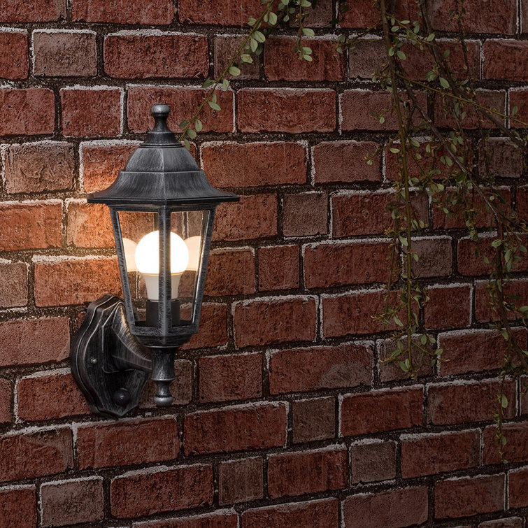 Marlow Home Co. Mcmahan Outdoor Wall Lantern with Dusk to Dawn